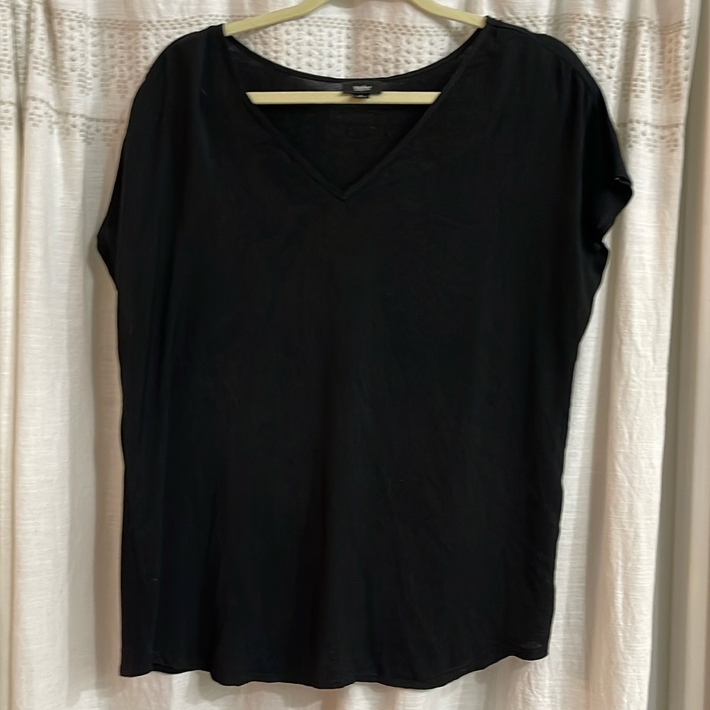 Dressy tee
